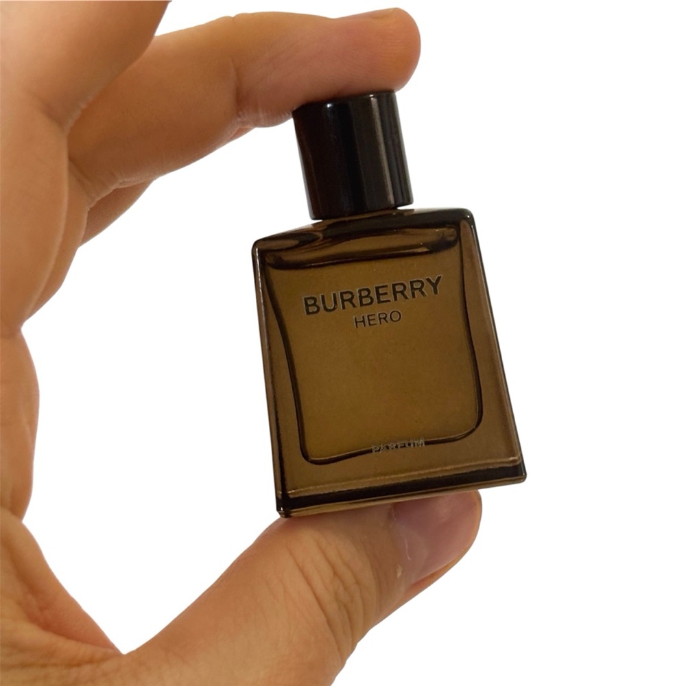Burberry Hero - Picture 5 of 7